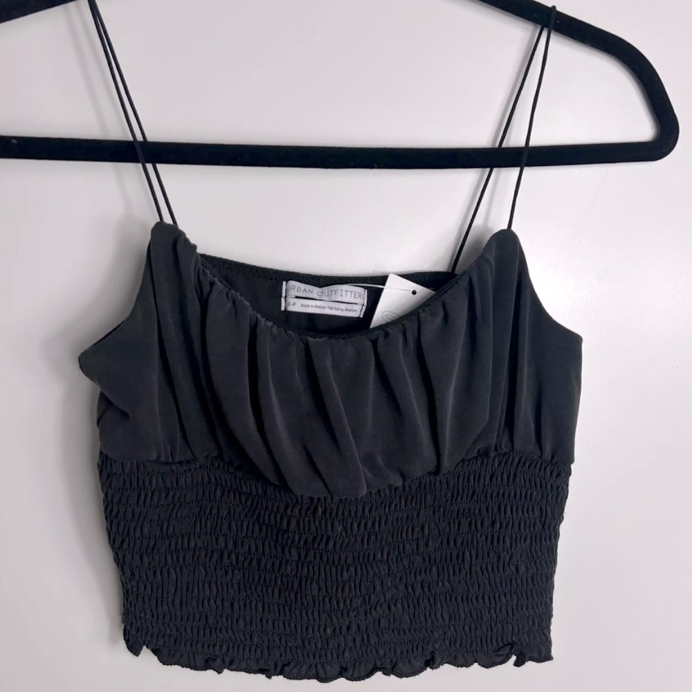 Urban Outfitters Tank Top Emma Cupro NWT Smocked Cropped Spaghetti Strap Black S